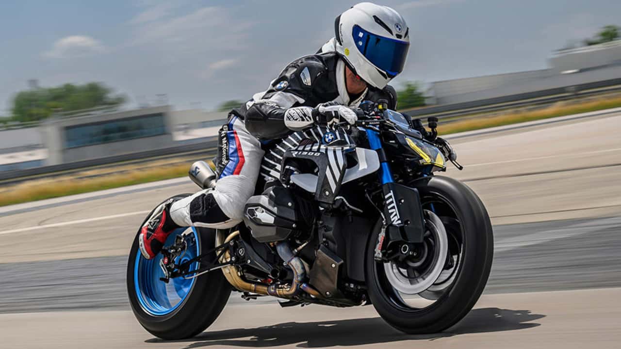 BMW’s R 1300 R “Titan” Is A Nitrous-Powered Hooligan Machine