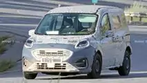 Ford Tourneo/Transit Courier als Erlkönig erwischt