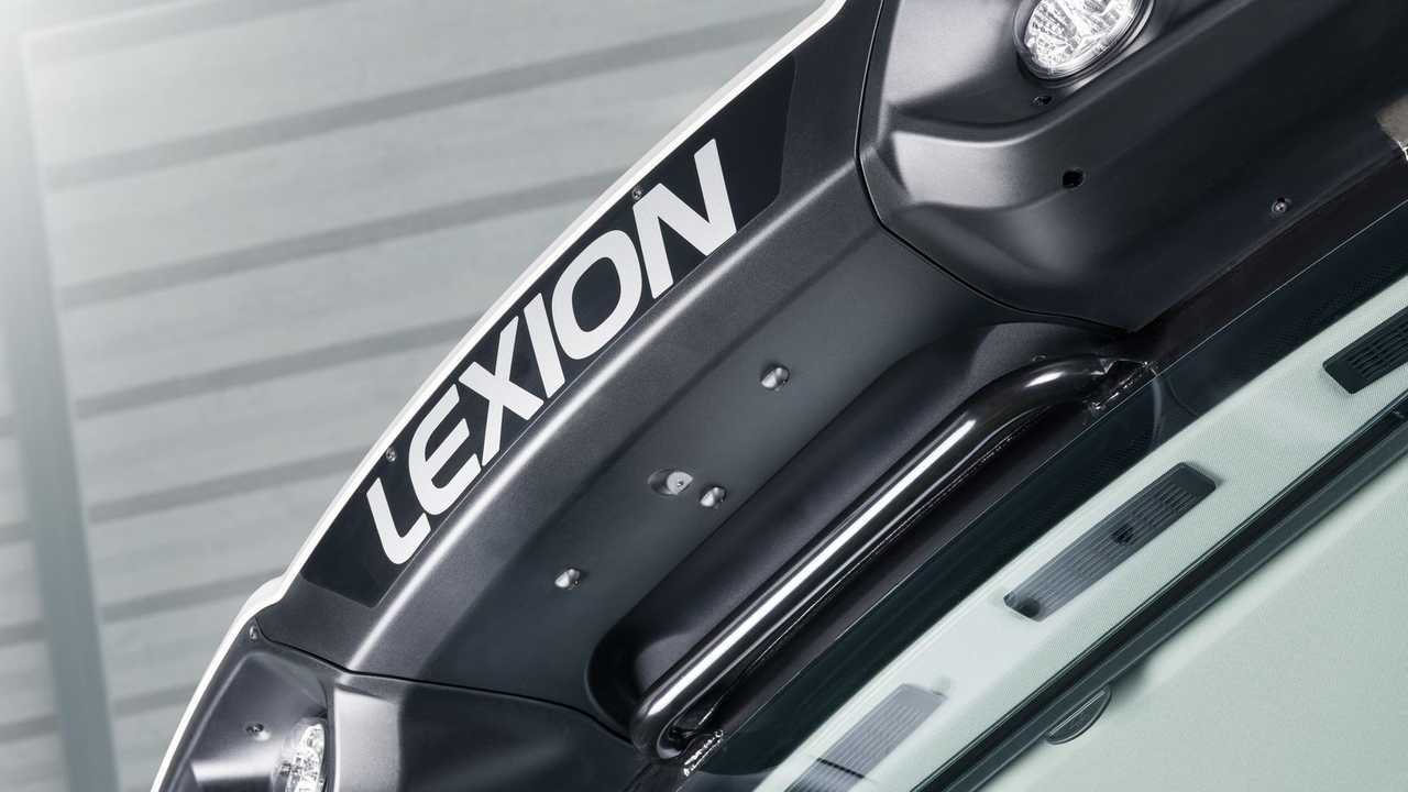 mietitrebbie CLAAS LEXION MY 2023
