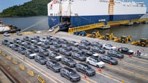 Renault já estoca primeiro lote do Koleos, que chega em 17 de abril