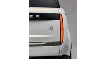Range Rover SV Pearl Luster