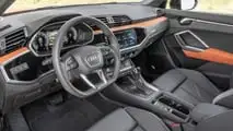 Audi Q3 quattro S-Line (F3) (2)