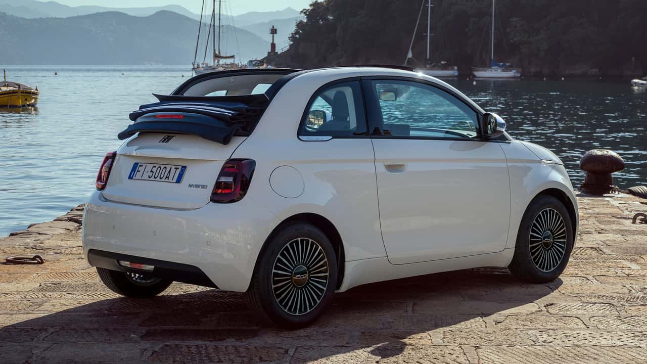 Fiat 500 Hybrid Cabriolet Dolcevita (2026)