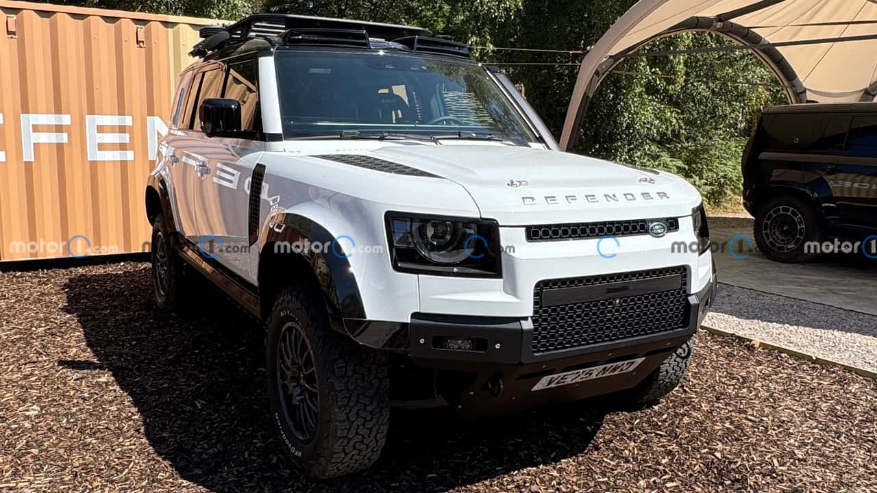 Defender P300 Dakar