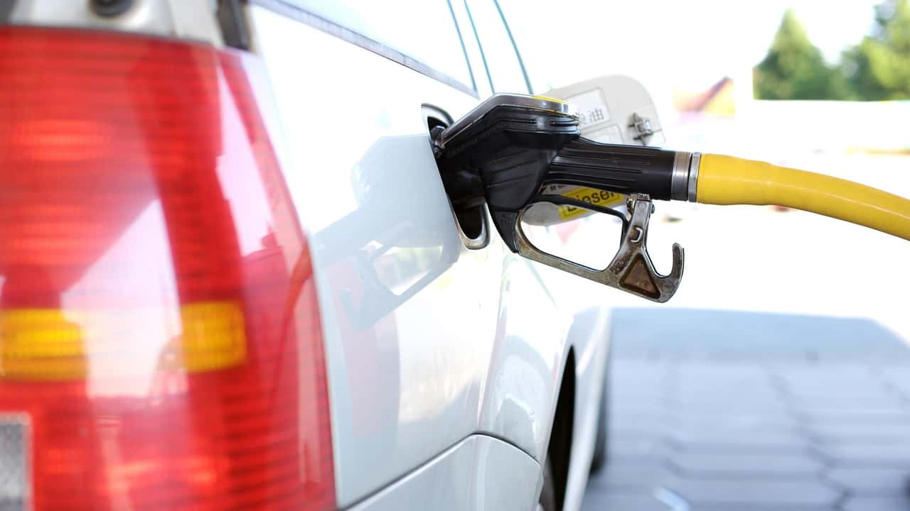 Carburante auto prezzi