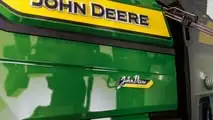 Nuovi trattori John Deere 8R, 8RT e 8RX: comfort evoluto, più efficienza e tecnologie smart per aziende agricole. in crescita