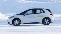 Volkswagen ID.2, le prime foto spia