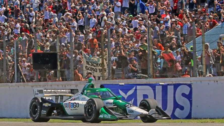 Así fue el show del IndyCar y Canapino en el Gálvez