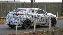 Toyota Small SU EV, le prime foto spia