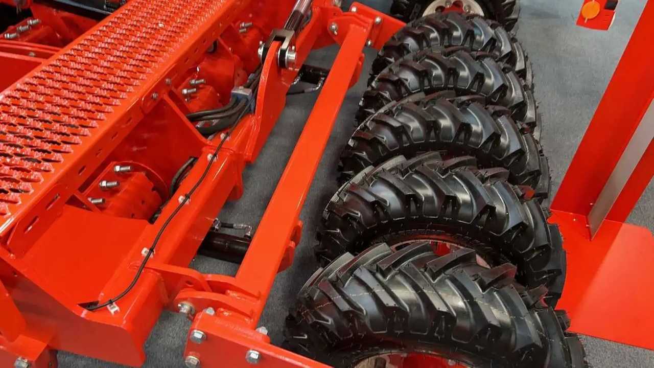 Seminatrice combinata Opera 600 Isotronic di Maschio Gaspardo
