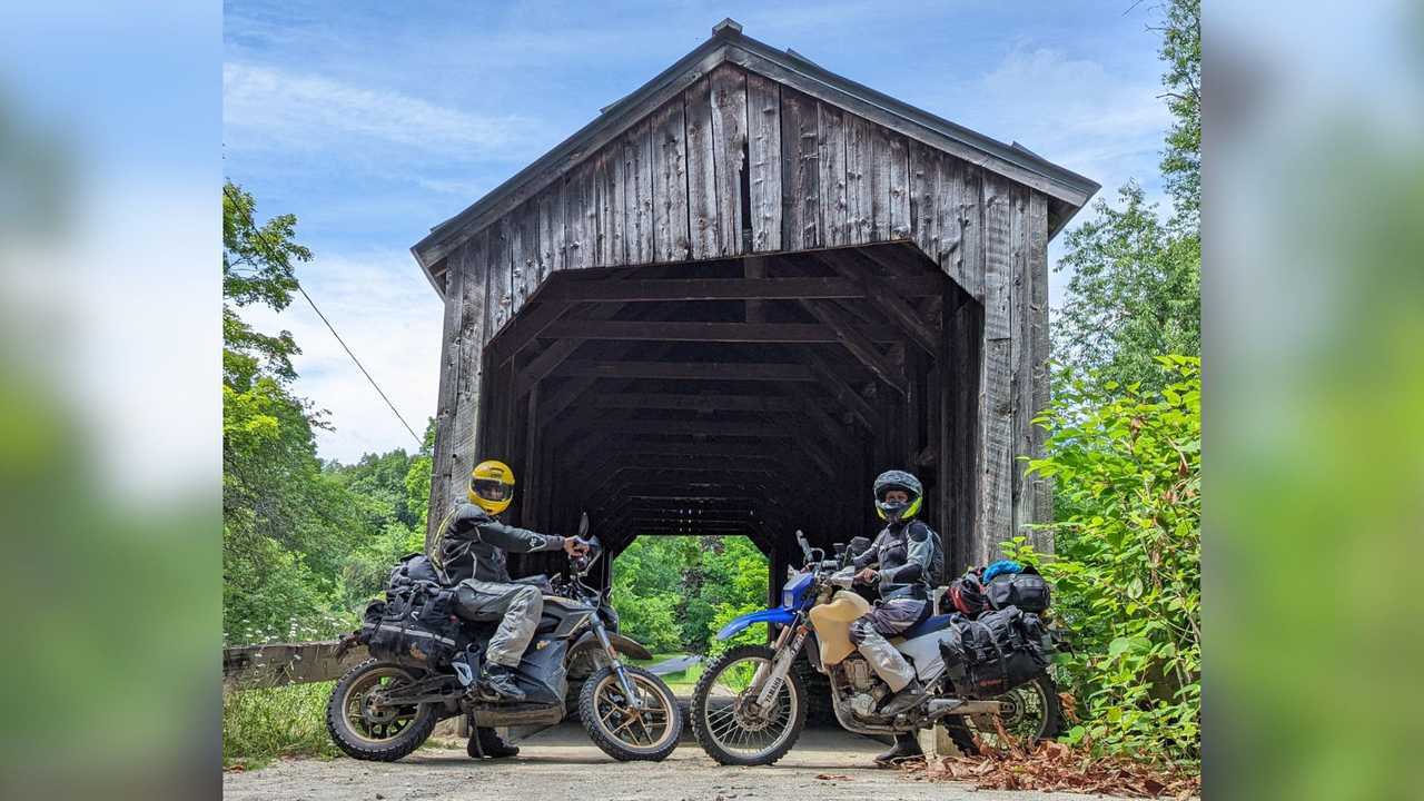 Kevin and Amy Edwards - Zero DSR and Yamaha WR250R Trans Lab Highway Trip 2022 - 24