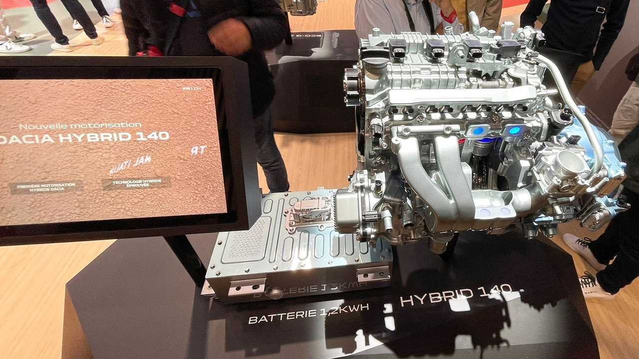 Dacia al Salone di Parigi 2022