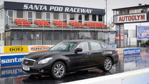 Infiniti M35h quarter mile record 21.09.2011