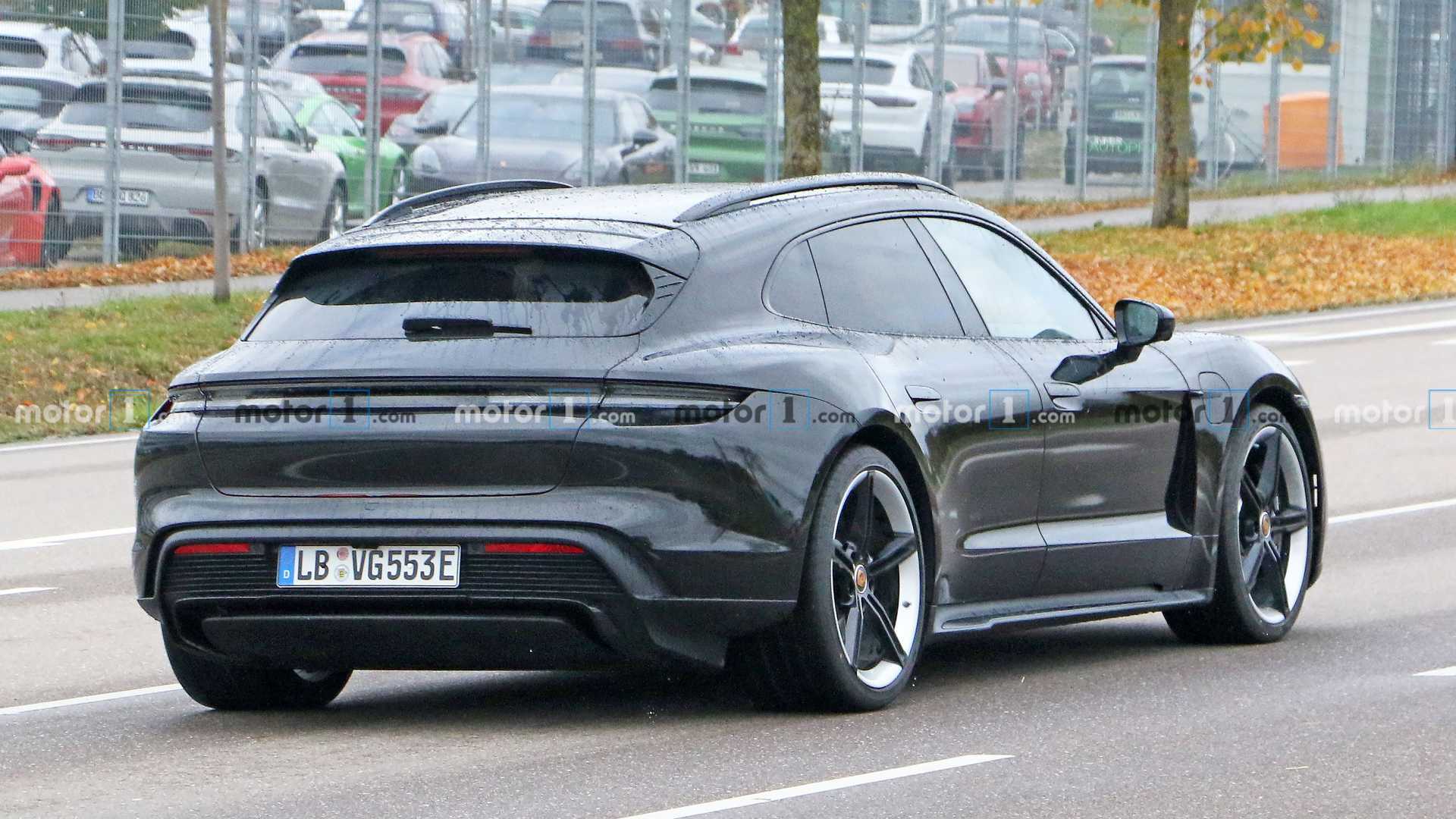 porsche-taycan-cross-turismo-new-spy-photo-rear-three-quarters.jpg