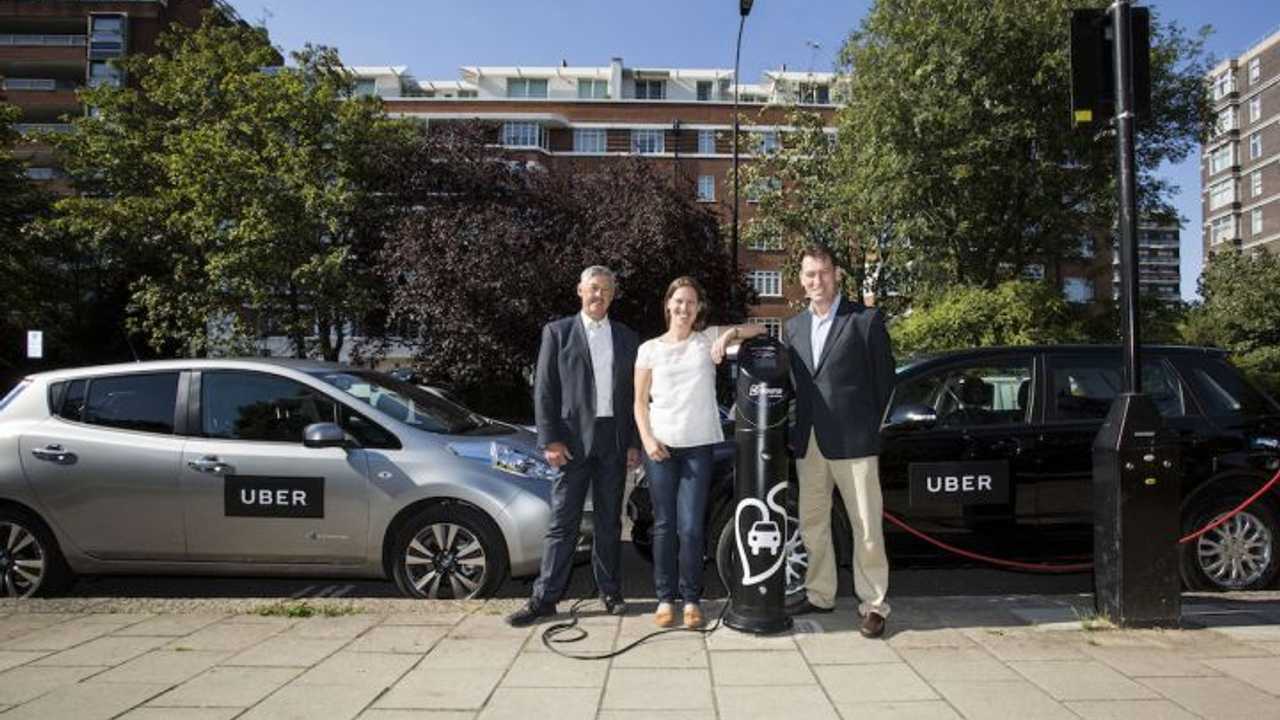 Uber: flotta interamente elettrica entro il 2040