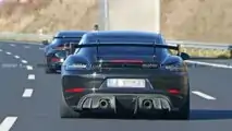 2022 Porsche 718 Cayman GT4 RS spia foto