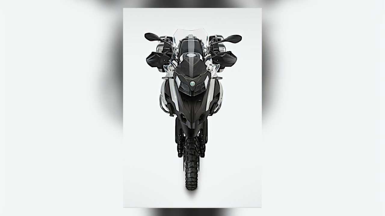 Benelli TRK 502 Front
