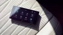 Bentley Flying Spur V8 Smartphone Controls