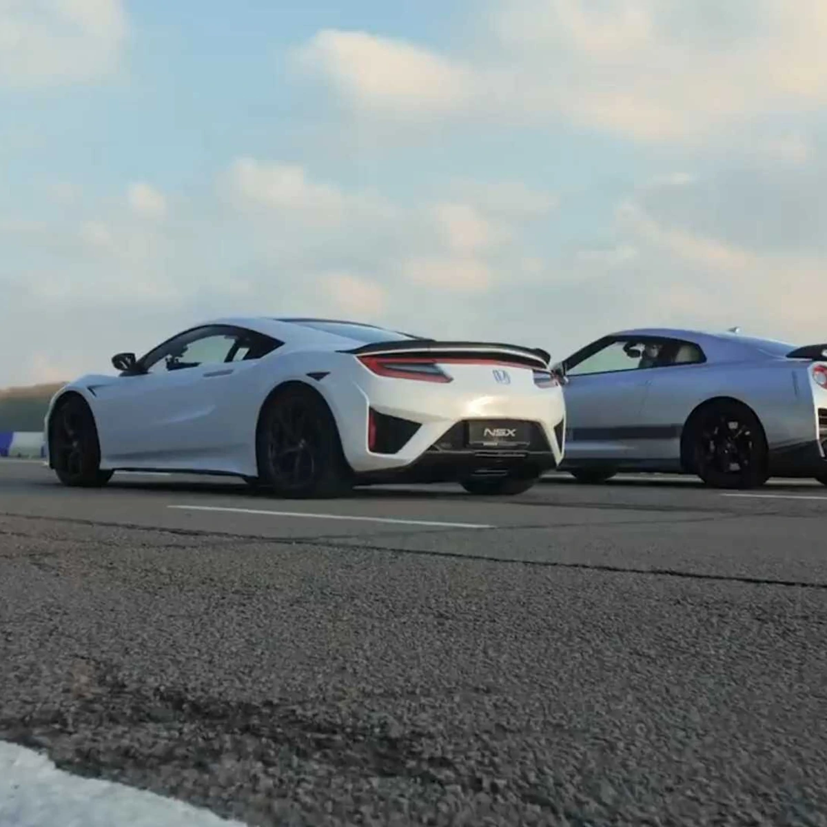 Litchfield Gt R Contre Honda Nsx Godzilla Roi Des Monstres
