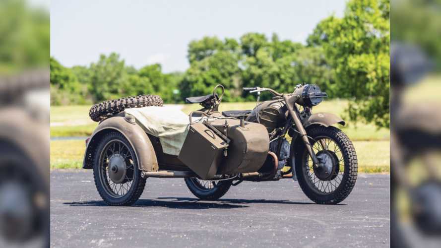 Soviet Motorcycle Fans: This Dnepr Auction Is For You