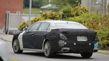 2017 Hyundai Equus spy photo