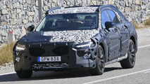 2016 Volvo S90 spy photo