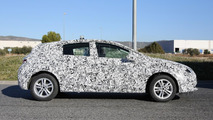 2017 Chevrolet Cruze hatchback spy photo
