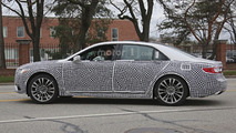 2017 Lincoln Continental spy photo