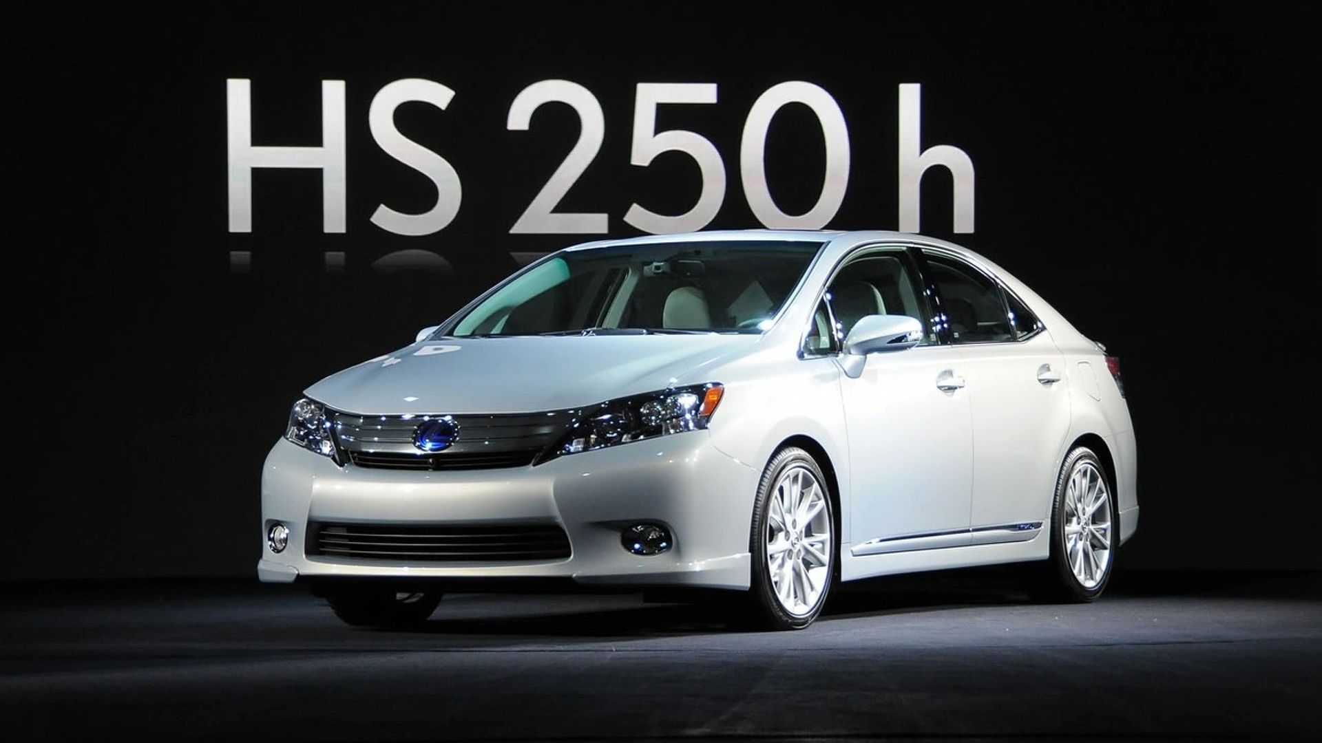 Lexus Recalls 18k Examples Of Hs 250h For Hybrid Short Circuit