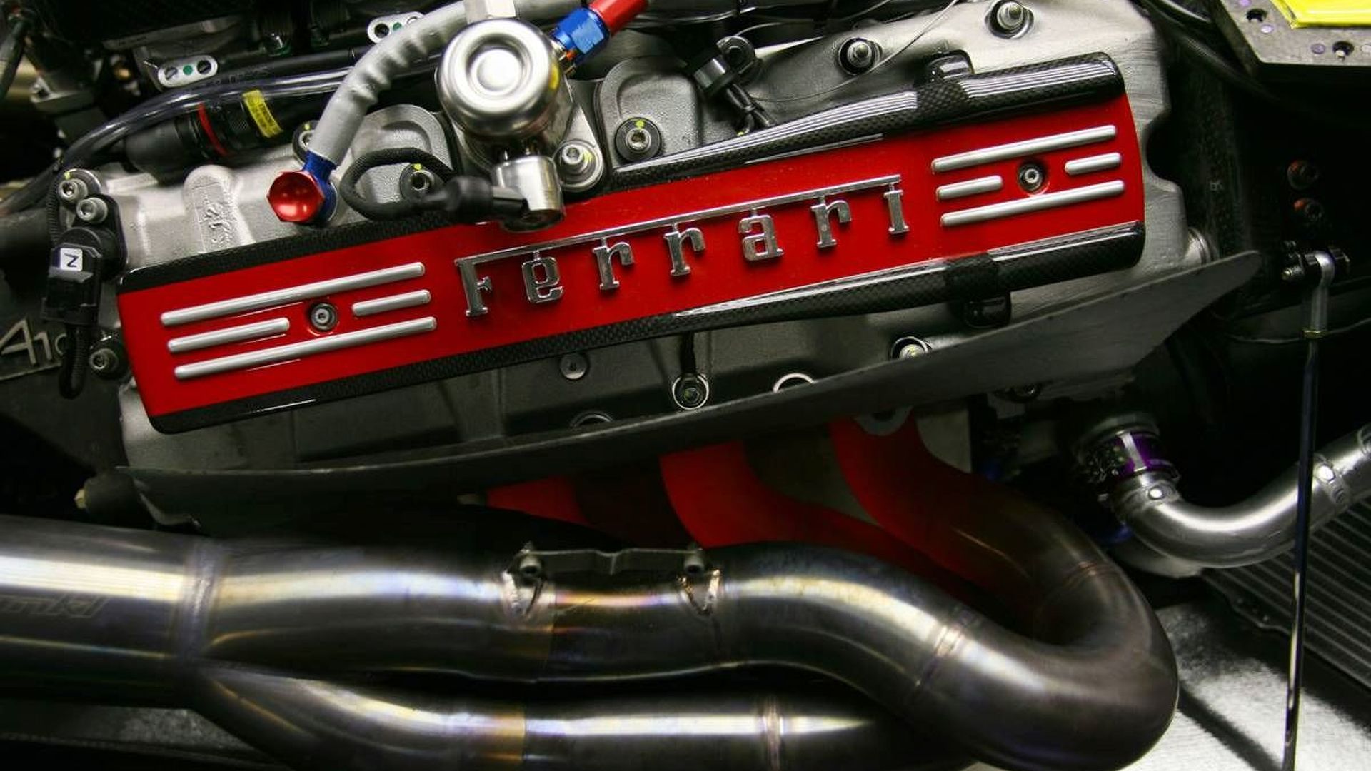Scuderia Ferrari Fires Up V6 Turbo On Test Bench