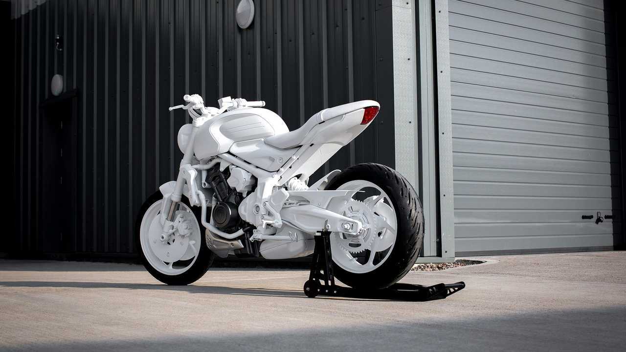 Triumph Trident Prototype, 3/4 Back Left