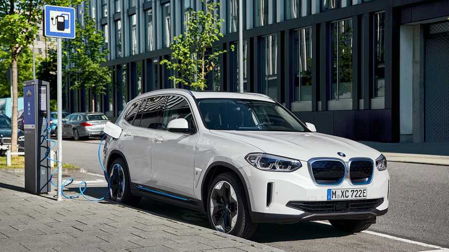 BMW'nin 2021'in ilk yarısındaki elektrikli satışları nasıldı?