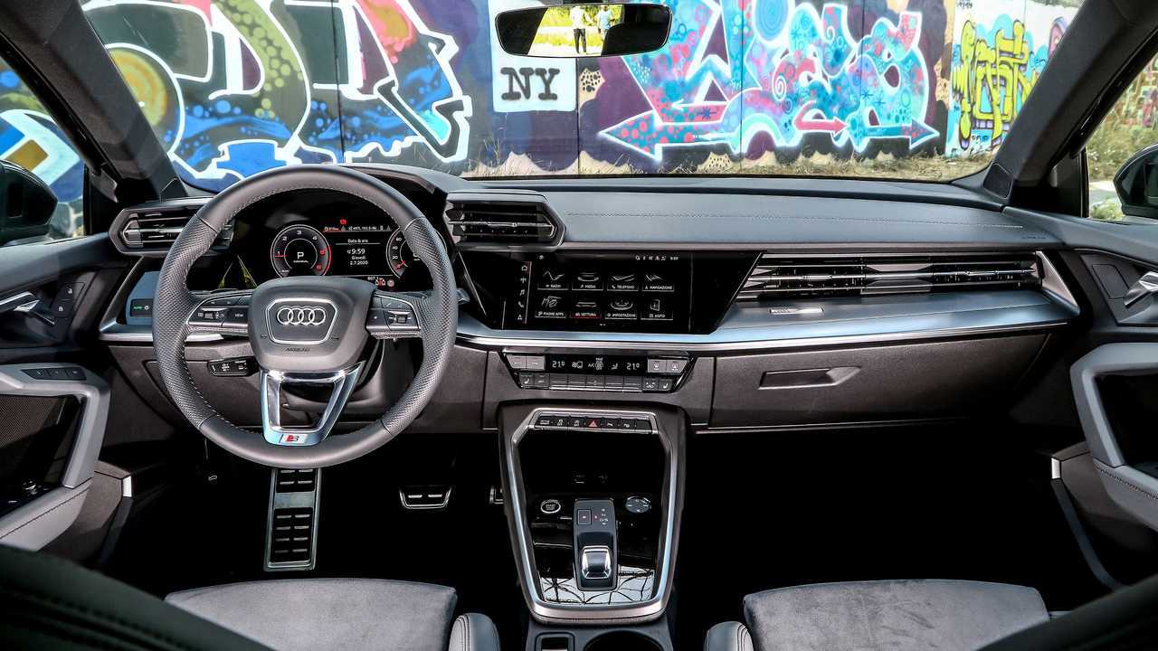 Audi A3 Sportback VS BMW Serie 1 VS Mercedes Classe A - Sfida (2020)