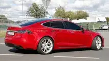 Tesla Model S P100D + Plaid