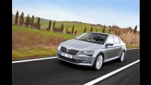 Türkiye’de Yılın Otomobili Skoda Superb seçildi