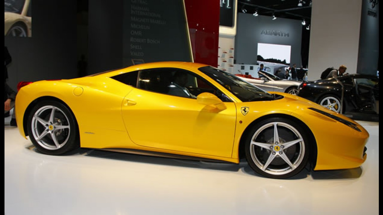 Salão de Frankfurt: Nova Ferrari 458 Italia - Veja fotos em alta resolução da apresentação oficial