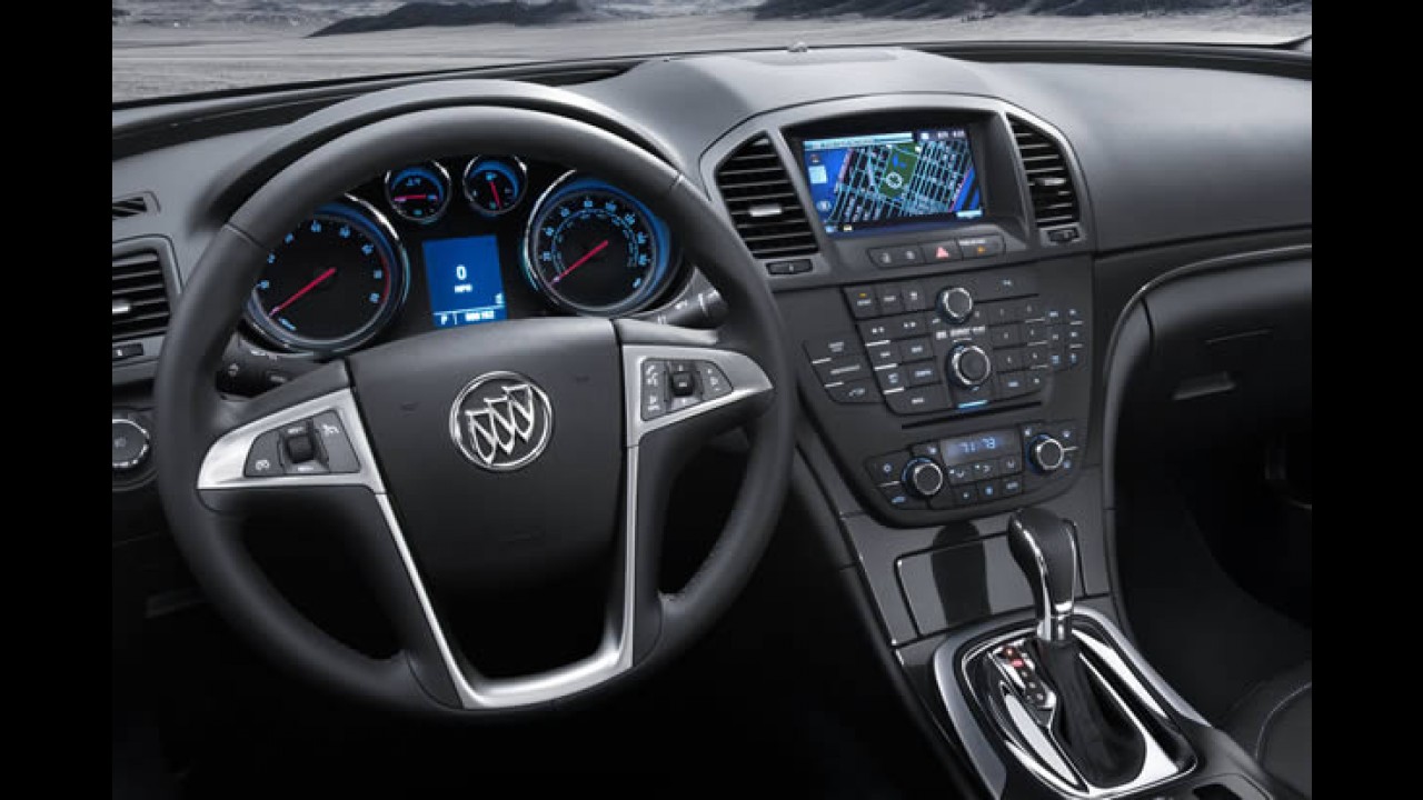 GM divulga imagens oficiais do Buick Regall 2011