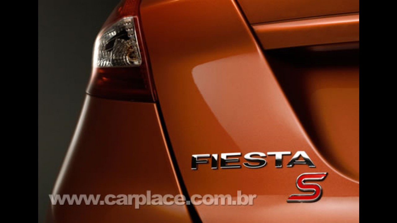 Salão de Pequim: Ford mostra versão esportiva de 5 portas do Novo Fiesta