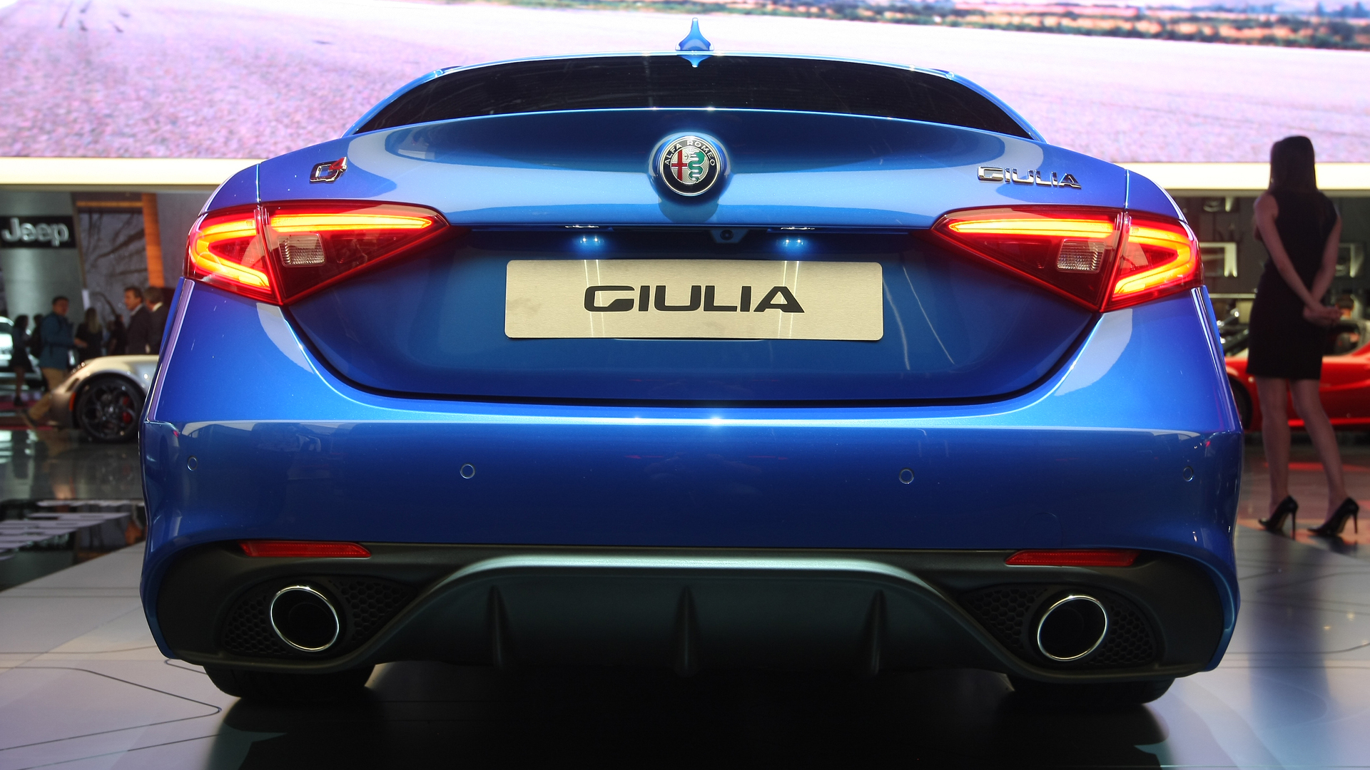 L Alfa Romeo Giulia Domine Les D 233 Bats En Italie