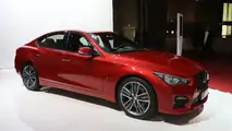 2017 Infiniti Q30S Paris Motor Show