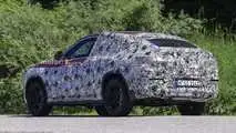 2019 BMW X4 spy photo