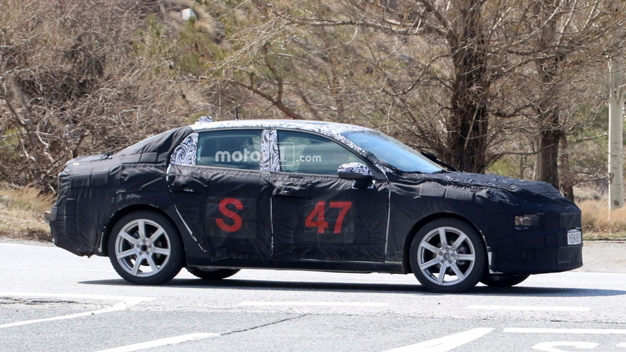 2018 Lynk & Co Sedan spy photo