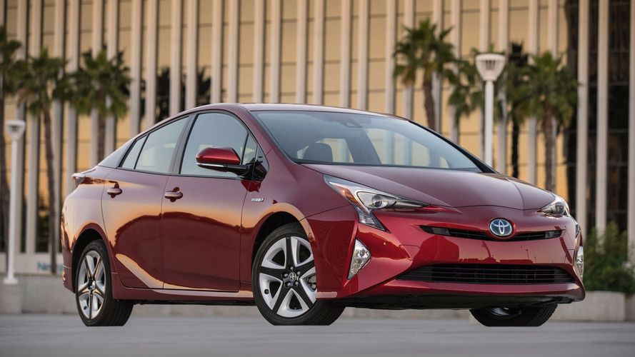 2016-toyota-prius