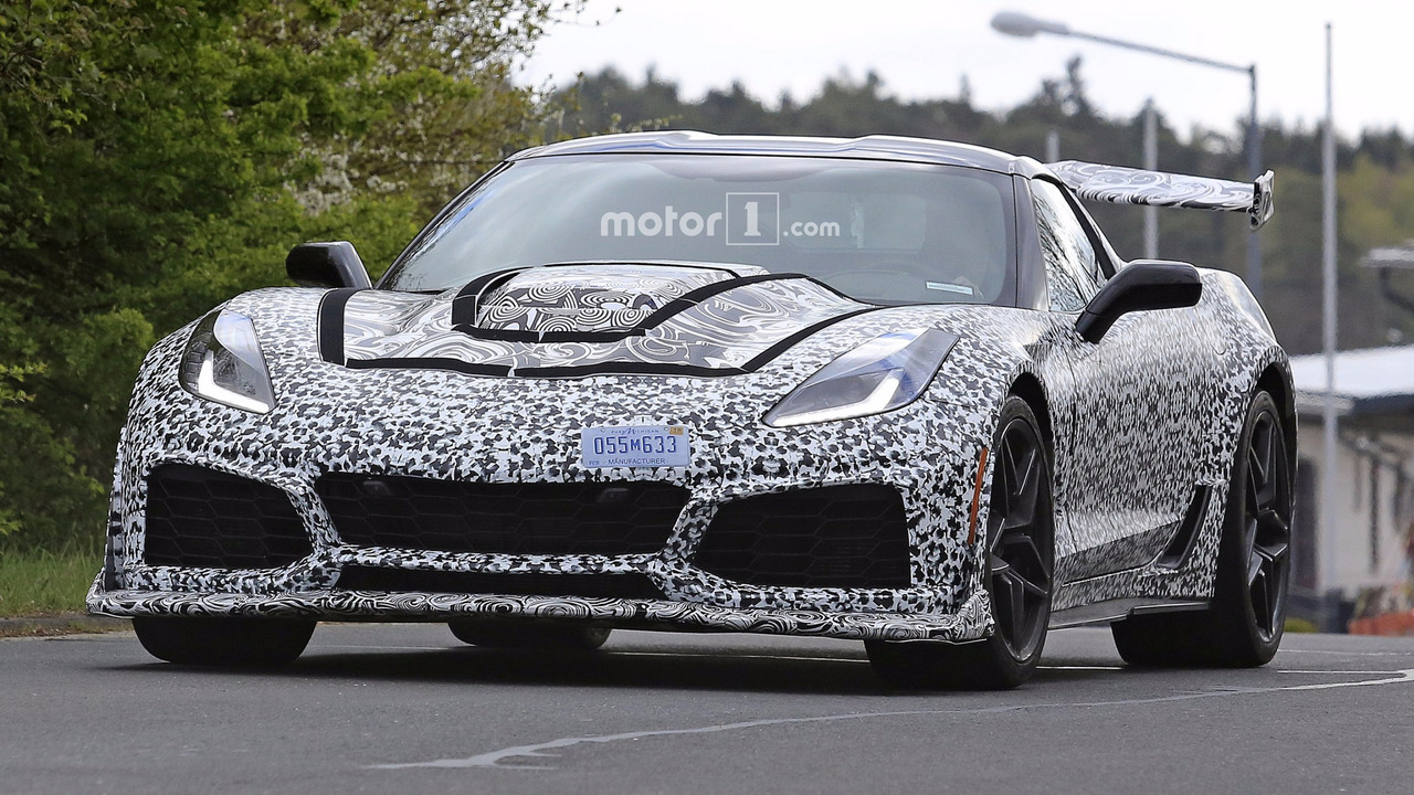 2018 Chevy Corvette ZR1 spy photo
