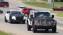 2018 Jeep Cherokee spy photo