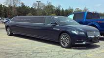 Lincoln Continental Limuzin
