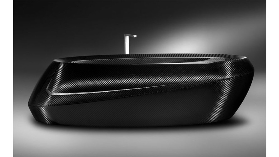 Carbon fiber bathtub
