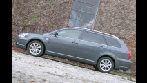 Test: Avensis Combi 2.2 D