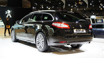 Peugeot 508 SW live in Paris 30.09.2010