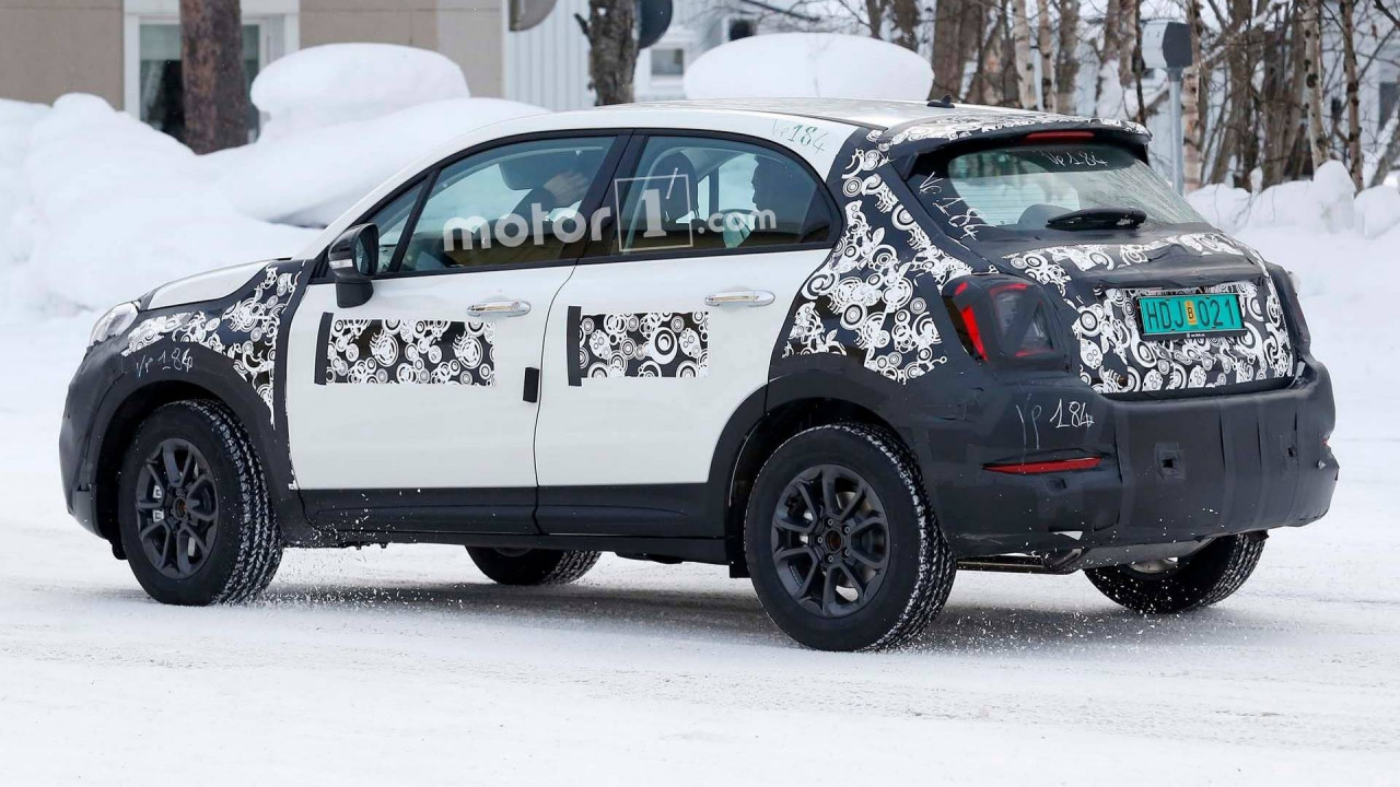 Fiat 500X restyling, foto spia